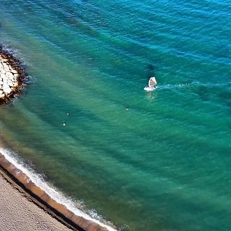 Oltremare Luxury Apartamento *